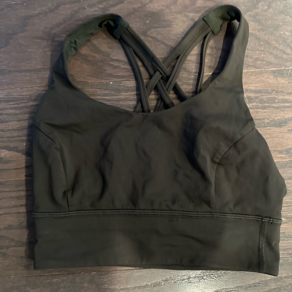Lululemon Energy Bra Medium Support B-D in Olive Green